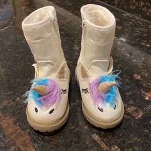 Cat & jack unicorn boots toddler size 5